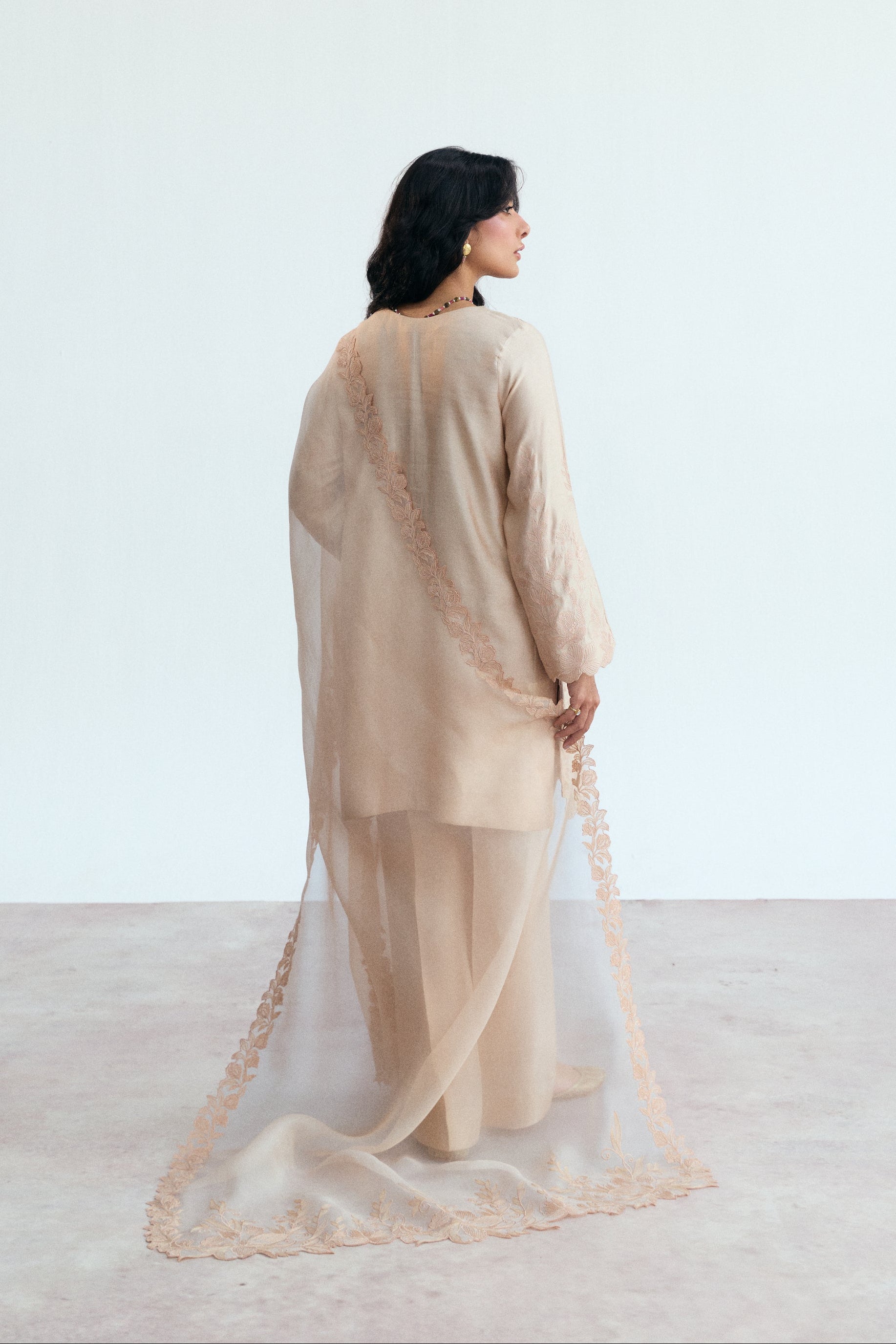 pakistani semi-formal silk wear pink/peach kameez, trousers, dupatta