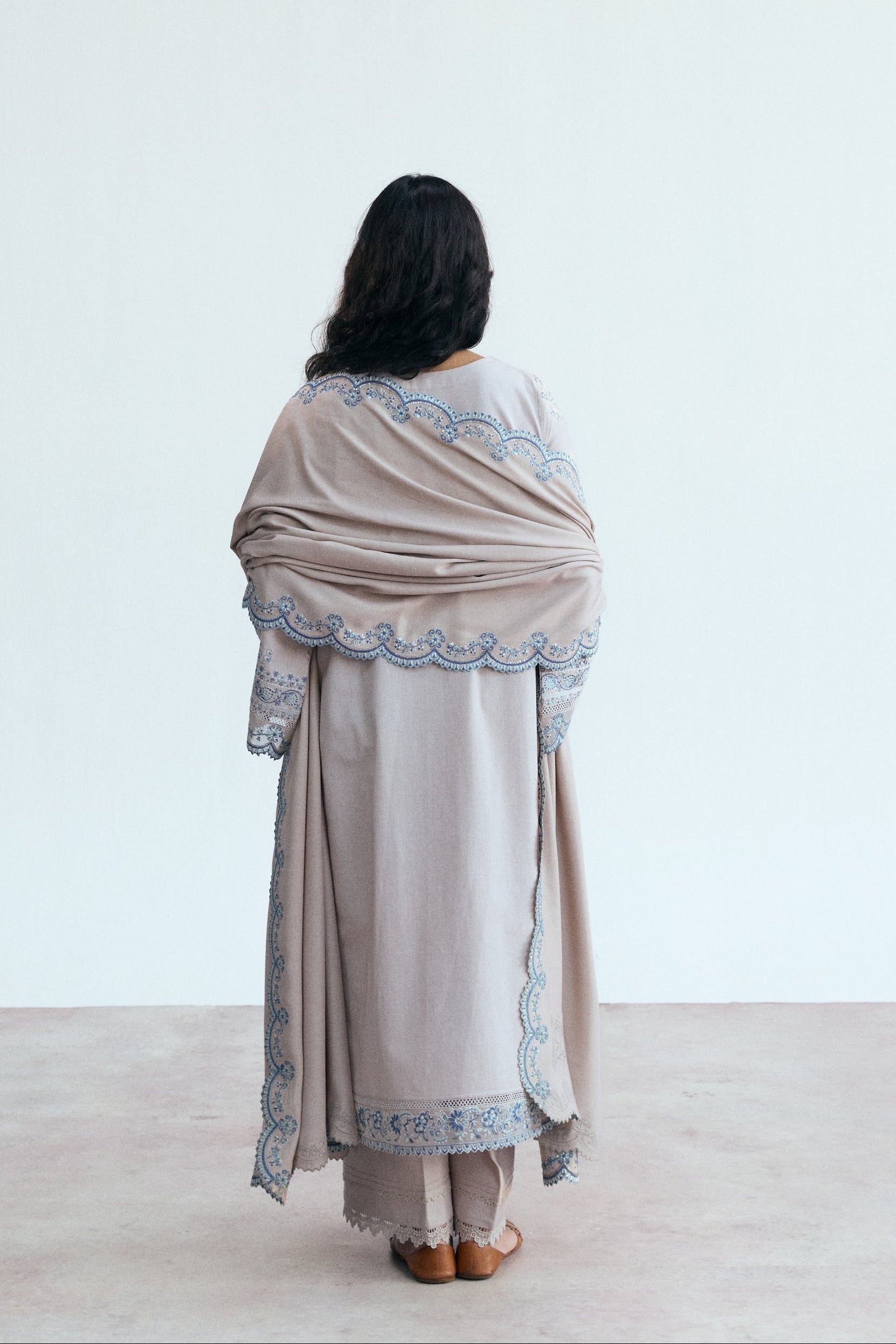 winter pakistani salwar kameez khaddar