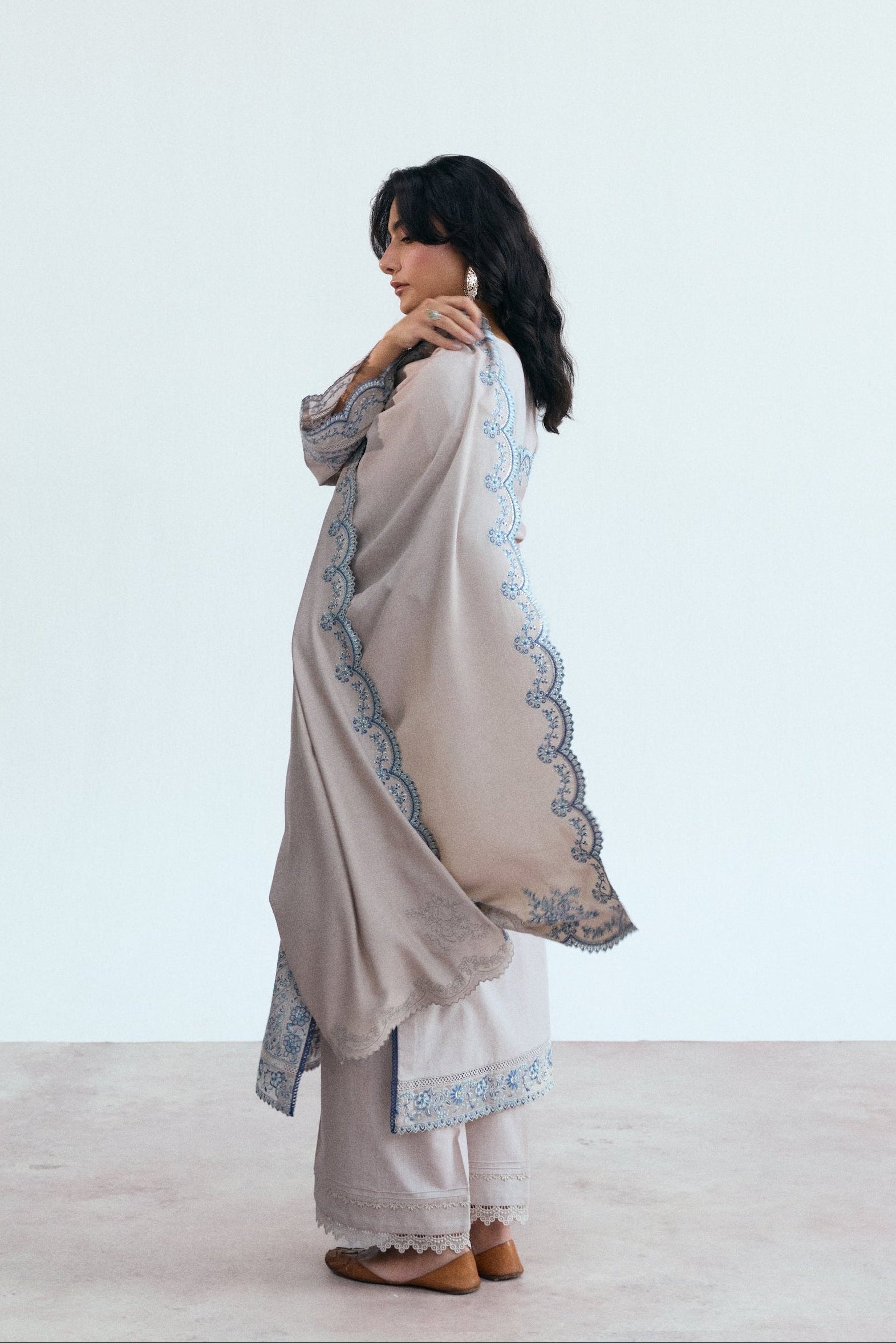 winter pakistani salwar kameez khaddar