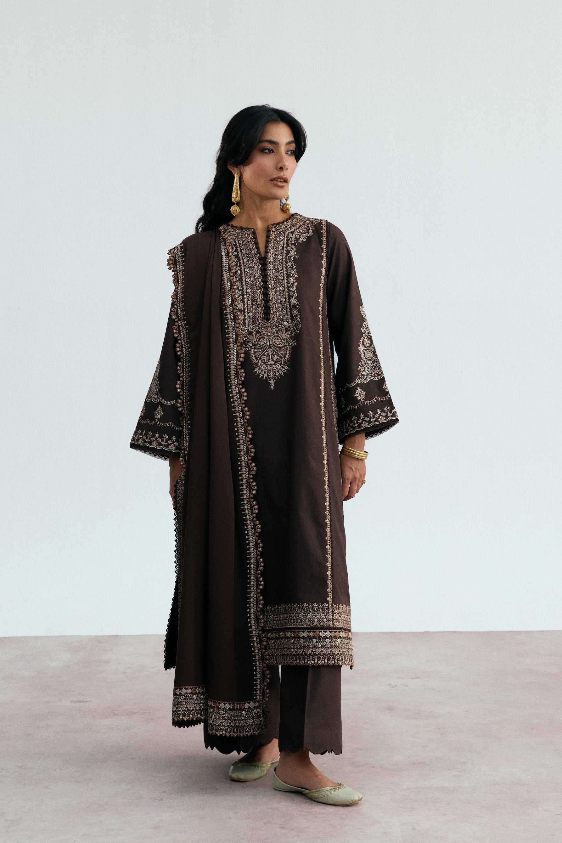 Women’s winter khaddar three - piece in deep brown with premium embroidery – Pakistani winter collection