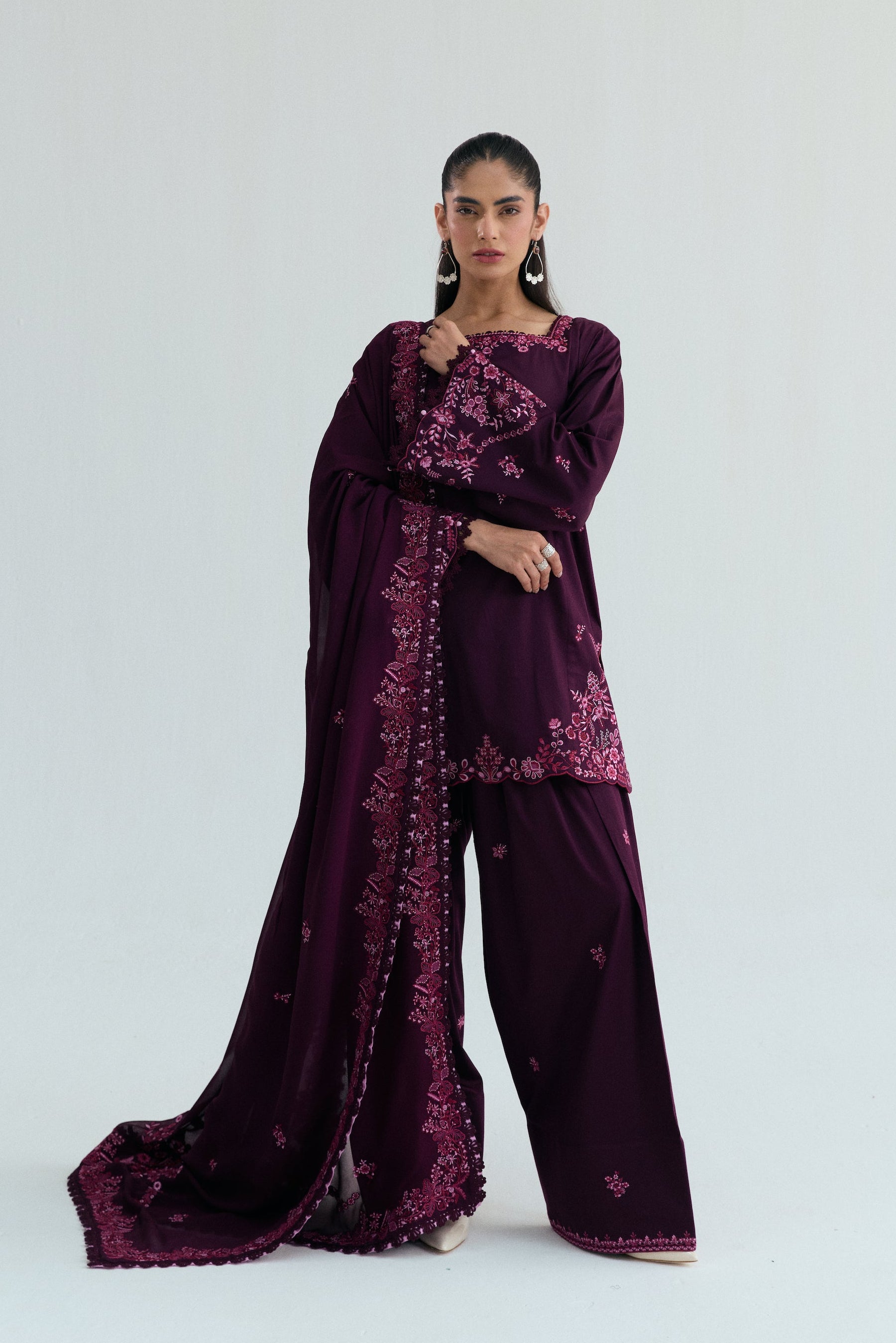 Deep plum Pakistani casual outfit with square neckline, embroidered Farshi shalwar, and detailed dupatta
