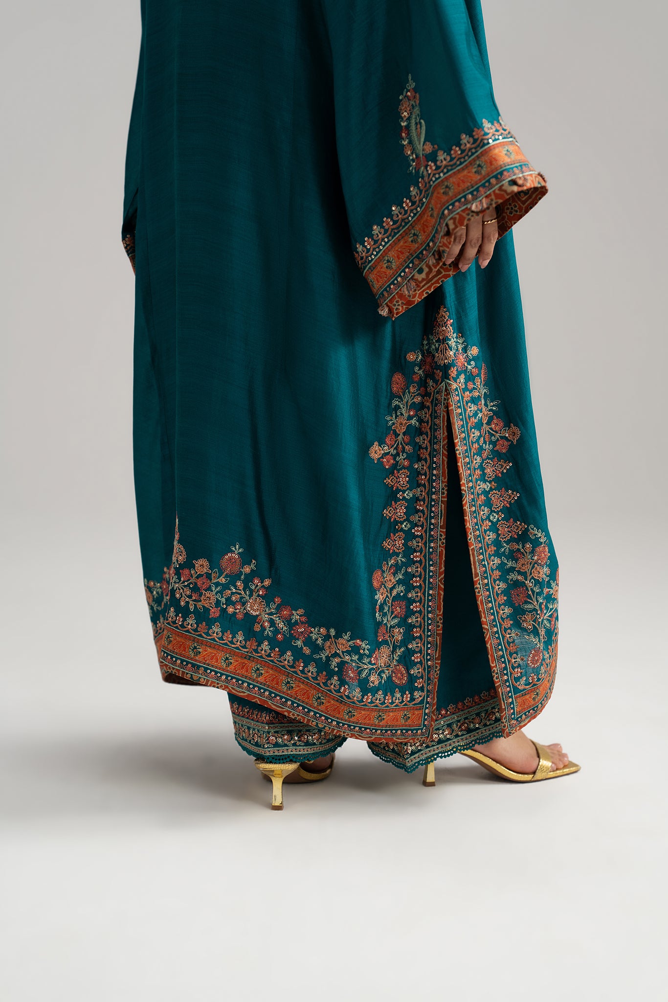Afroz Set