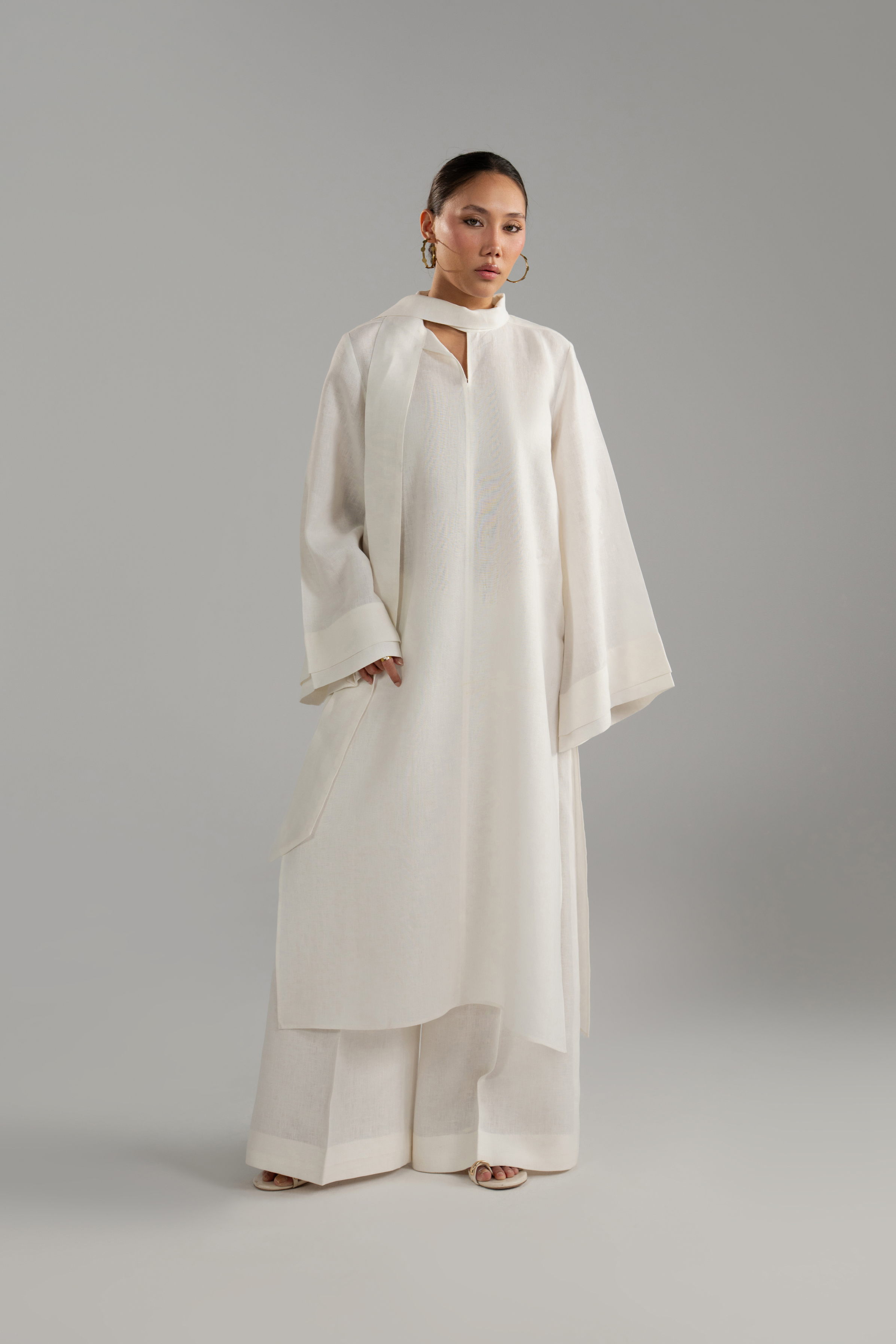 White Long tunic With Scarf Set
