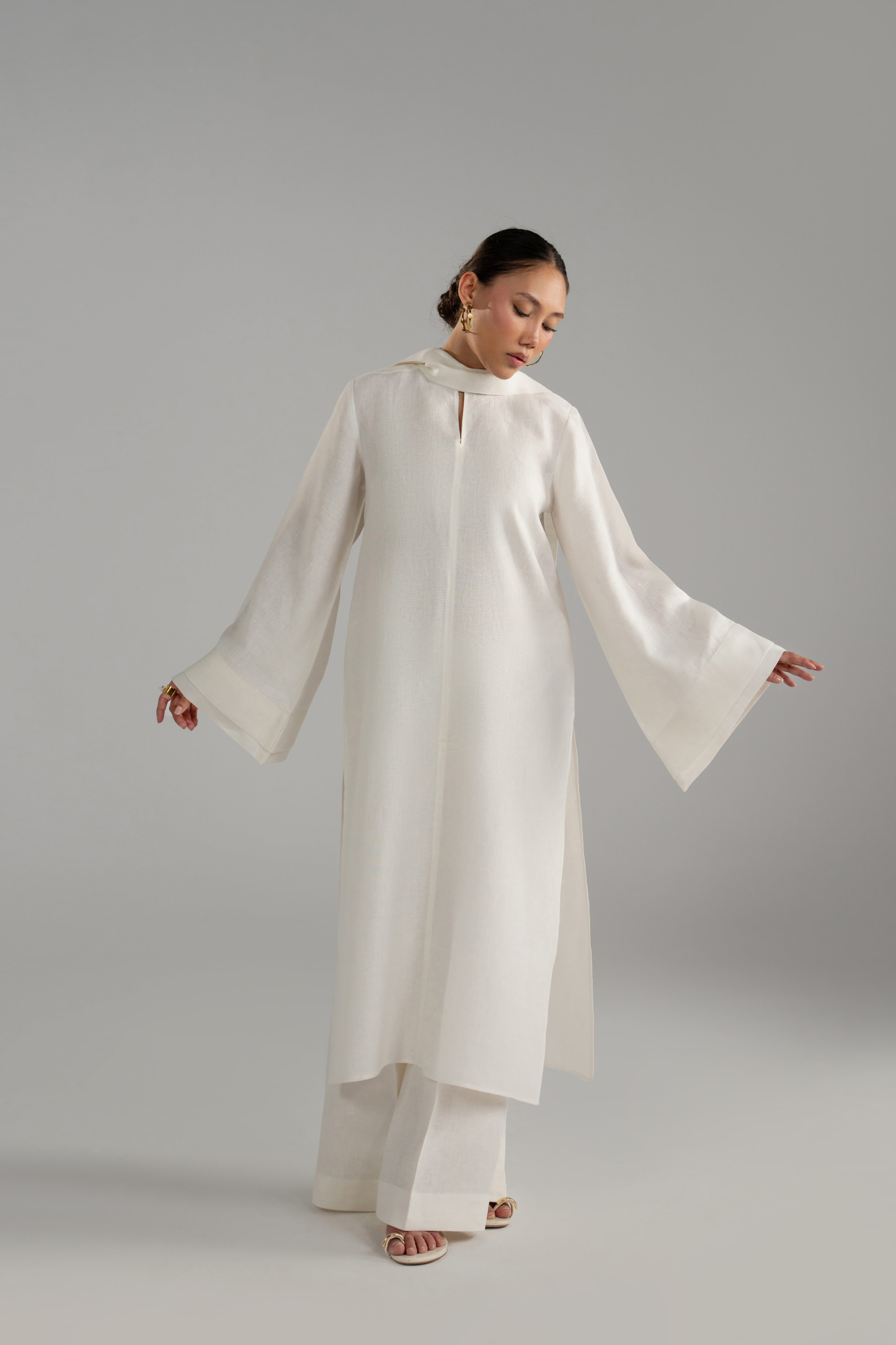 White Long tunic With Scarf Set